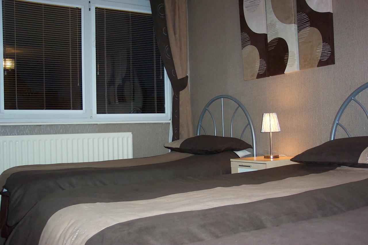 Melrose Guest House Уитли-Бей Экстерьер фото