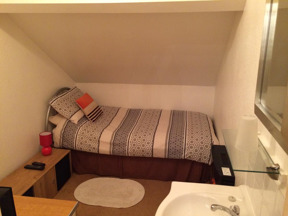 Melrose Guest House Уитли-Бей Экстерьер фото